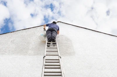 Peinture extérieure à Sautel — façades et ravalement